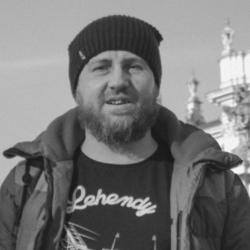 Спікер:   - Історик, вчитель, пластун, виховник (консультант/учитель) 